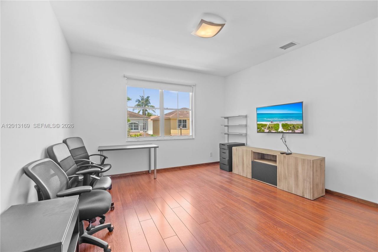 3760 SW 51st St, Hollywood, FL 33312 Photo