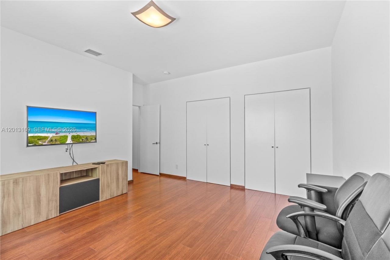 3760 SW 51st St, Hollywood, FL 33312 Photo
