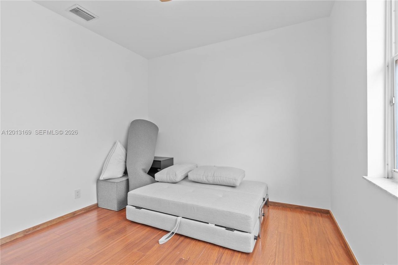 3760 SW 51st St, Hollywood, FL 33312 Photo