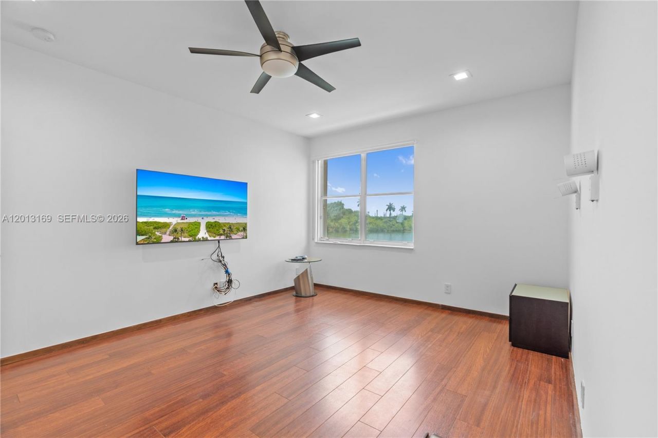 3760 SW 51st St, Hollywood, FL 33312 Photo