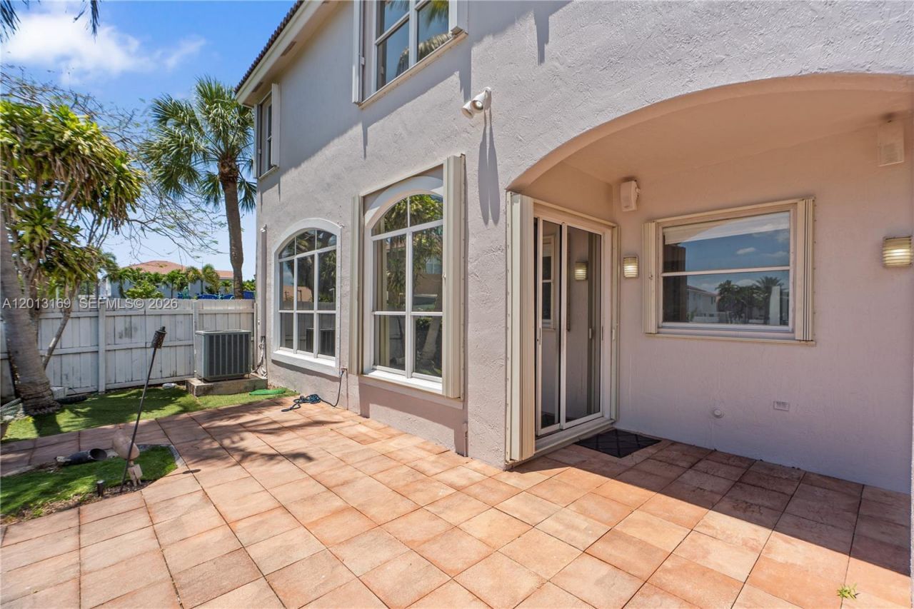 3760 SW 51st St, Hollywood, FL 33312 Photo