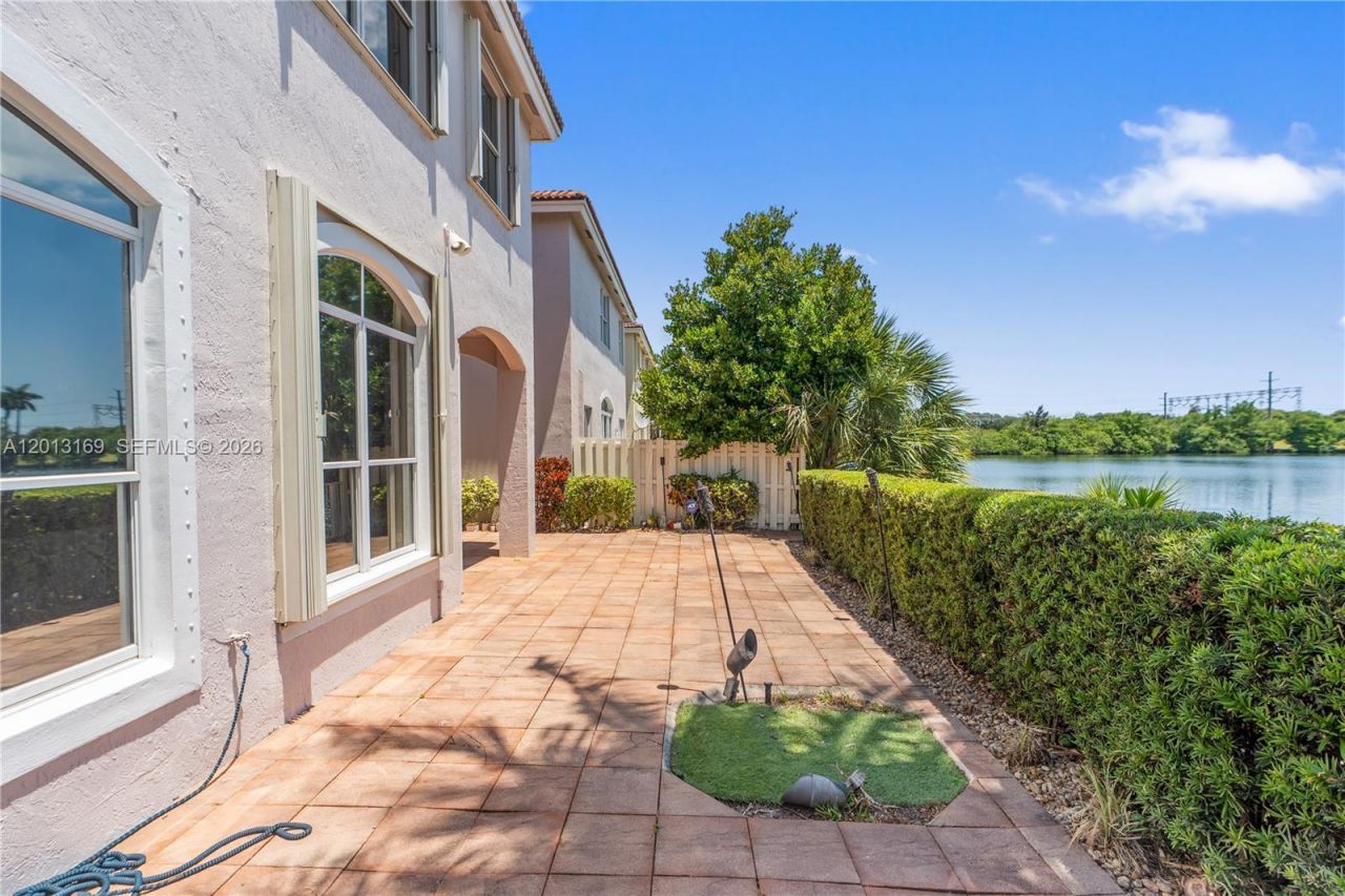 3760 SW 51st St, Hollywood, FL 33312 Photo
