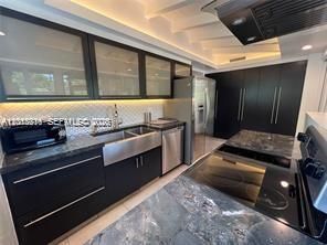 250 SW 19th Rd , Unit 250, Miami, FL 33129 Photo
