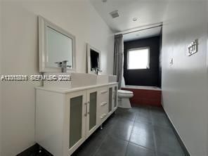 250 SW 19th Rd , Unit 250, Miami, FL 33129 Photo