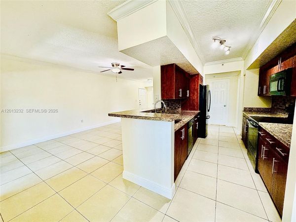 220 SW 116th Ave, Unit 15207, Pembroke Pines, FL 33025