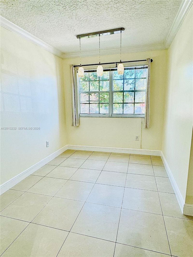 220 SW 116th Ave, Unit 15207, Pembroke Pines, FL 33025 Photo