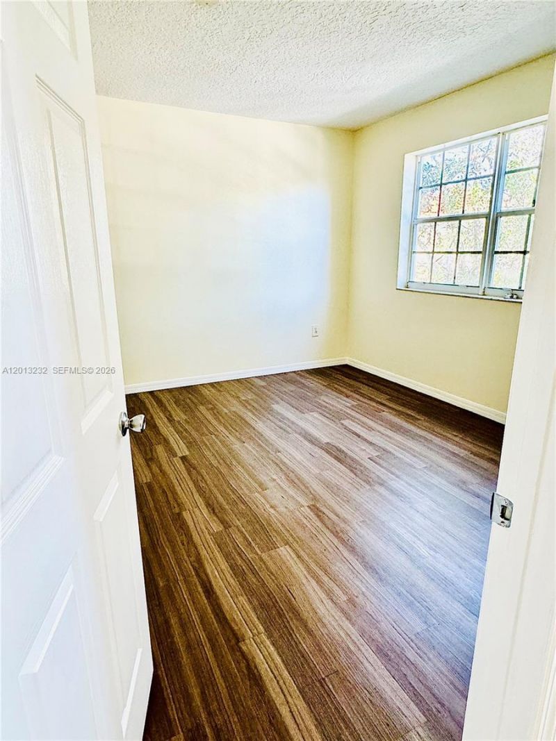 220 SW 116th Ave, Unit 15207, Pembroke Pines, FL 33025 Photo