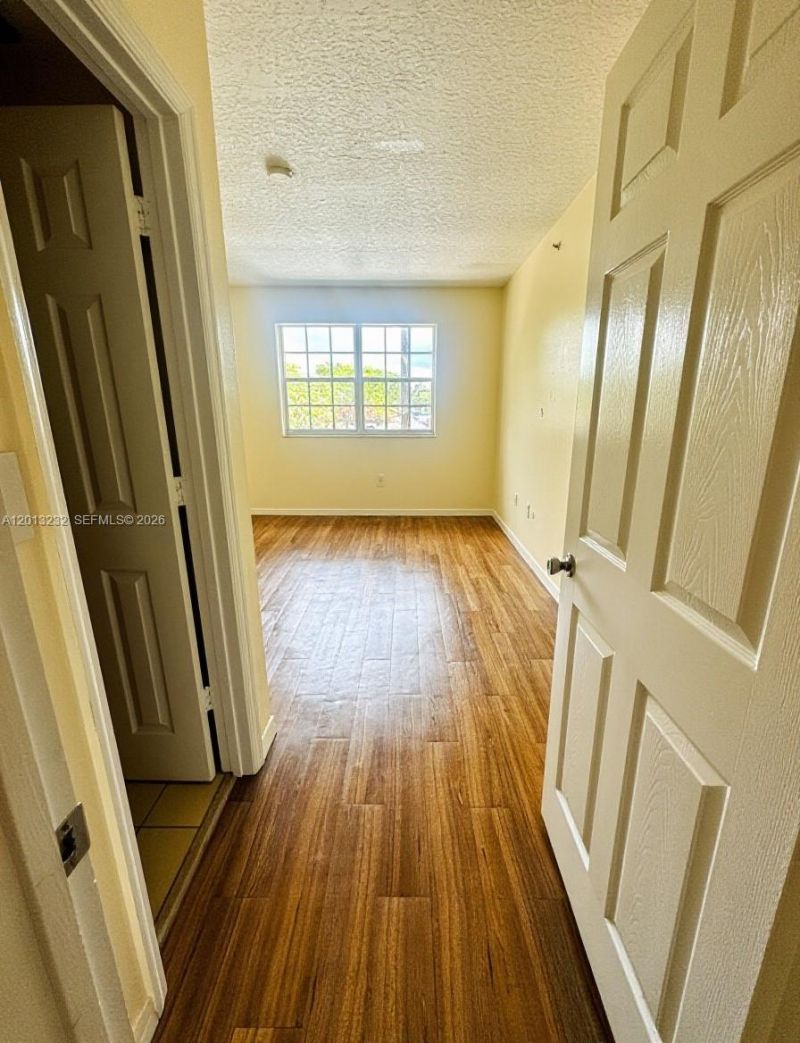220 SW 116th Ave, Unit 15207, Pembroke Pines, FL 33025 Photo