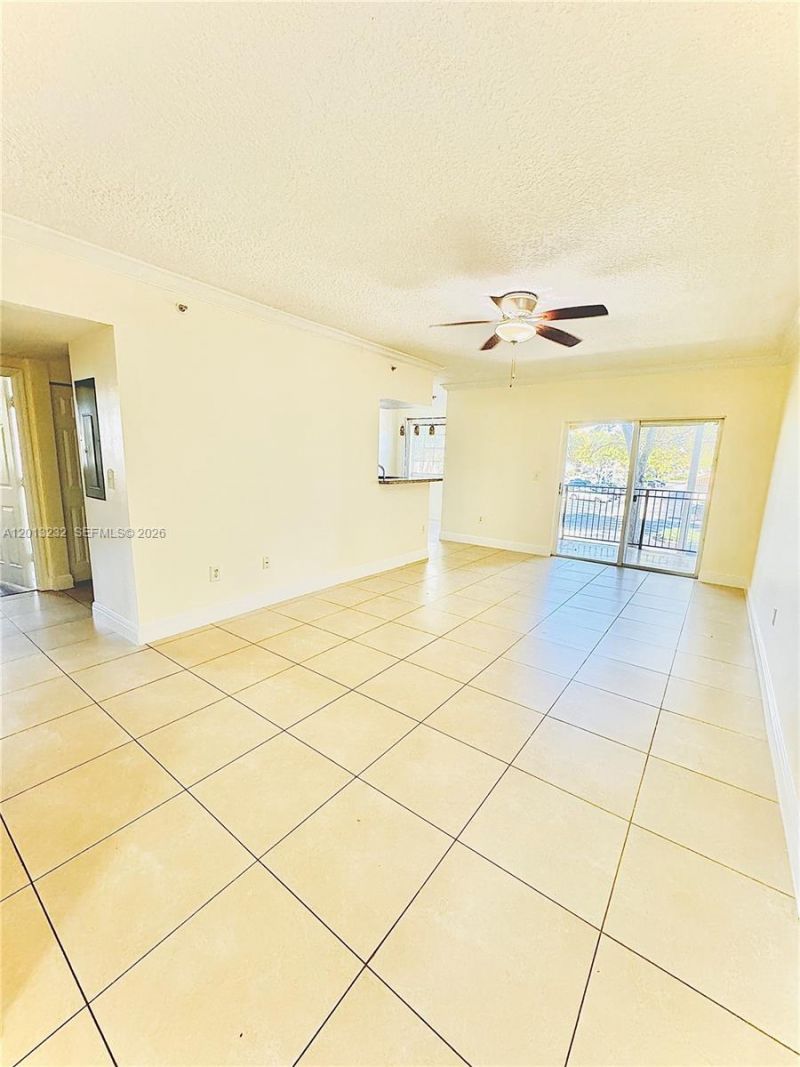 220 SW 116th Ave , Unit 15207, Pembroke Pines, FL 33025 Photo