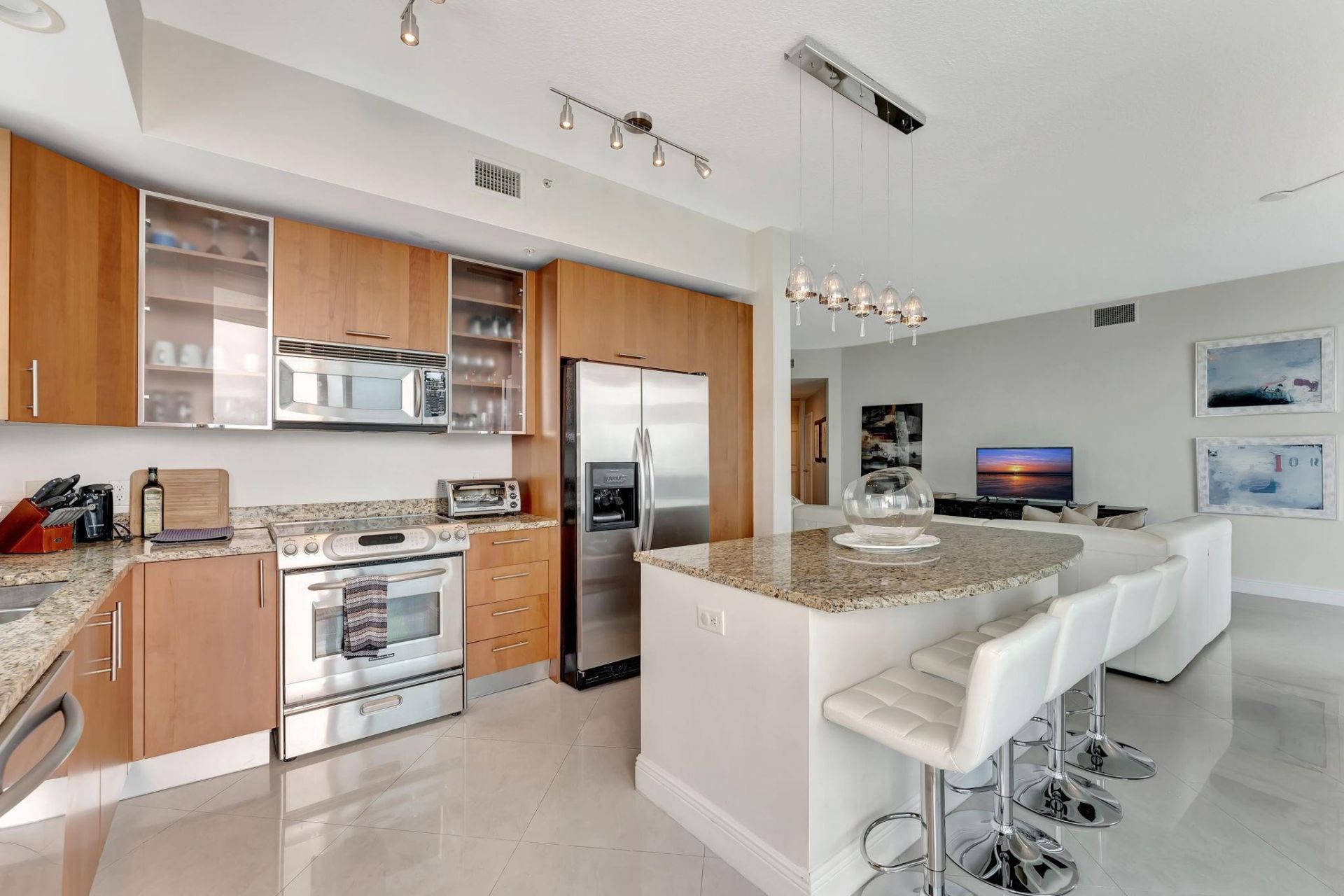1945 S Ocean Drive, Unit 1408, Hallandale Beach, FL 33009 Photo