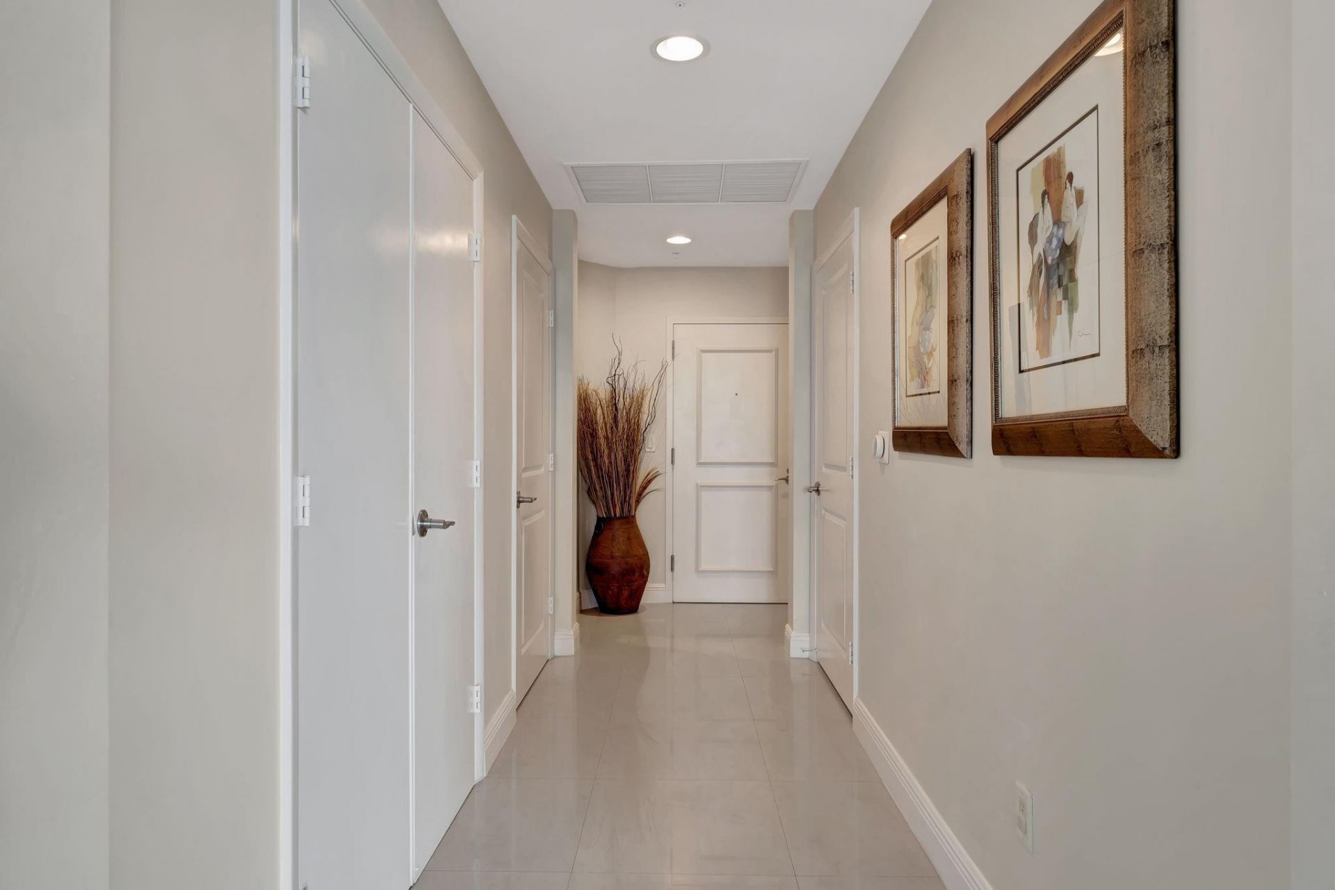 1945 S Ocean Drive, Unit 1408, Hallandale Beach, FL 33009 Photo