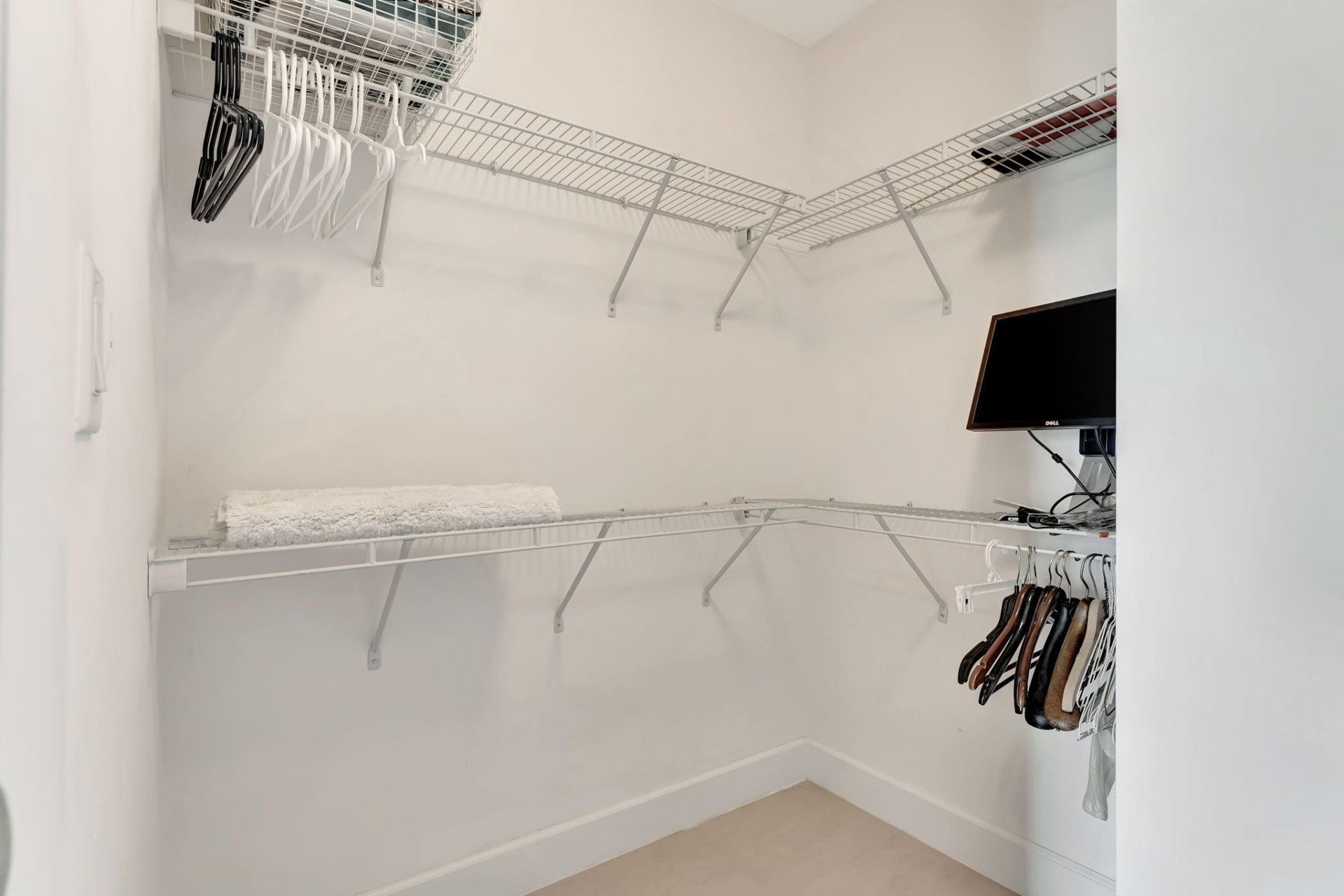 1945 S Ocean Drive, Unit 1408, Hallandale Beach, FL 33009 Photo