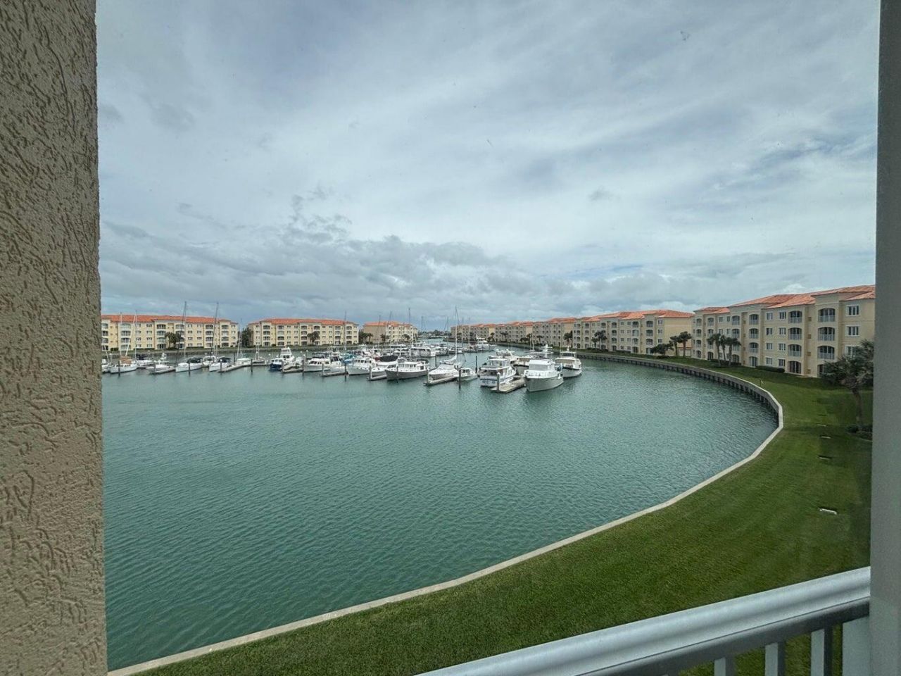 12 Harbour Isle Drive W, Unit 306, Fort Pierce, FL 34949 Photo