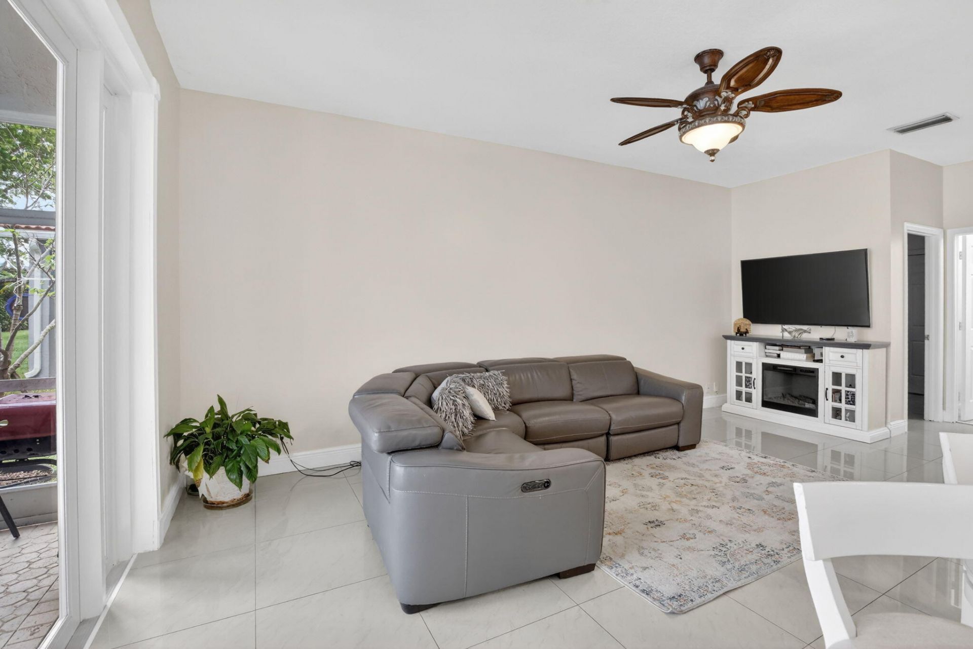 711 Heritage Way, Weston, FL 33326 Photo