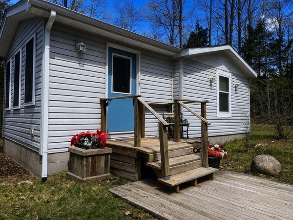 11655 McSwain Road, Atlanta, MI 49709