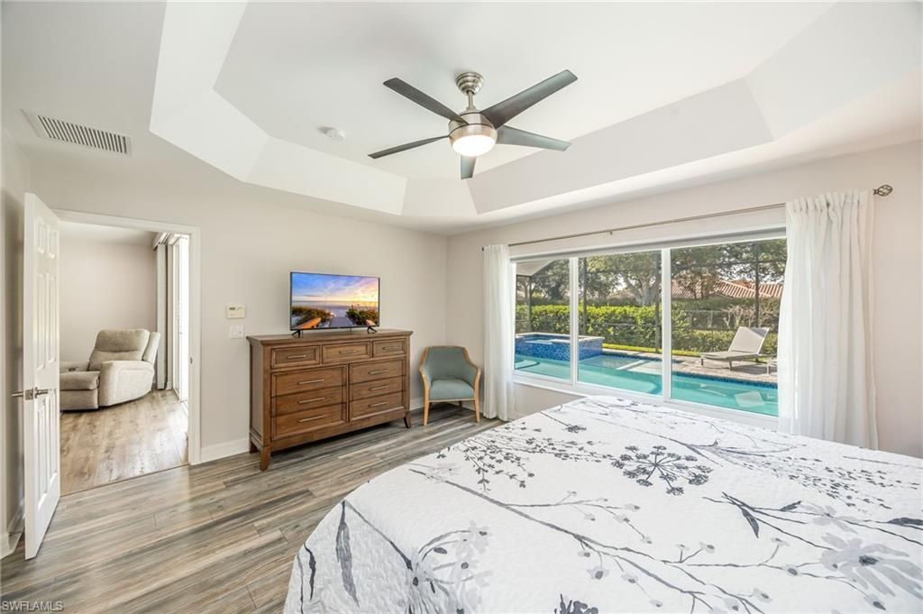 1671 Triangle Palm Ter, Naples, FL 34119 Photo