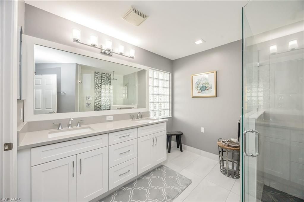 1671 Triangle Palm Ter, Naples, FL 34119 Photo