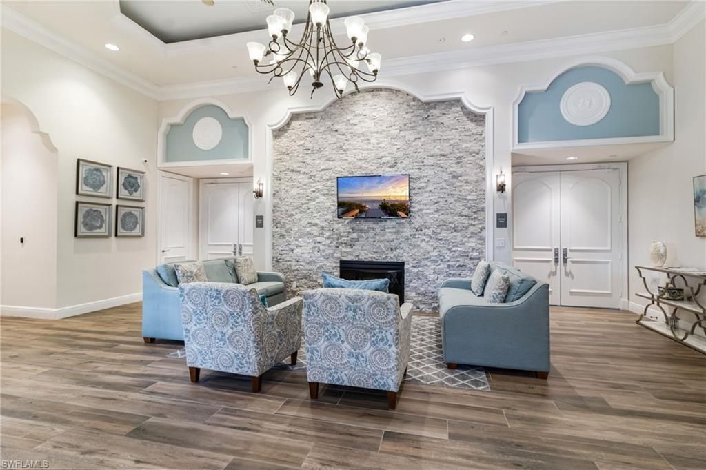 1671 Triangle Palm Ter, Naples, FL 34119 Photo
