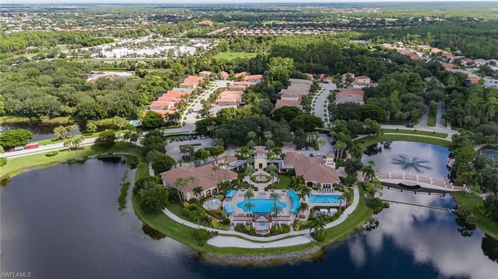 1671 Triangle Palm Ter, Naples, FL 34119 Photo