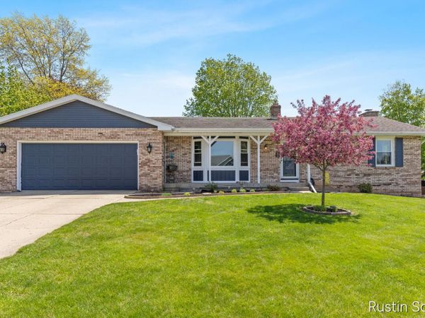 4676 Meleana Court SW, Wyoming, MI 49519