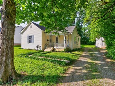130 St. Clair Street, Versailles, KY 40383