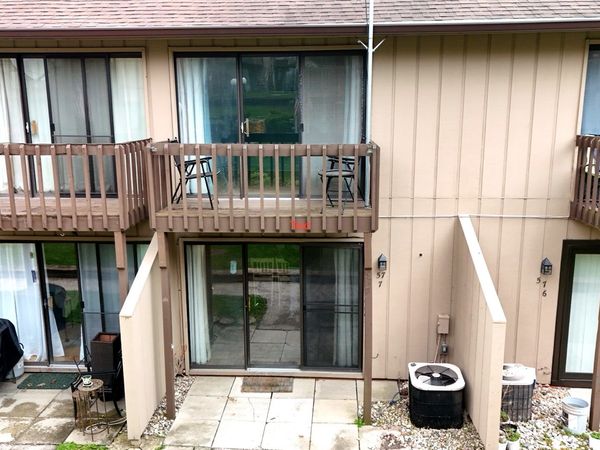 Unit 7, Fox Lake, IL 60020