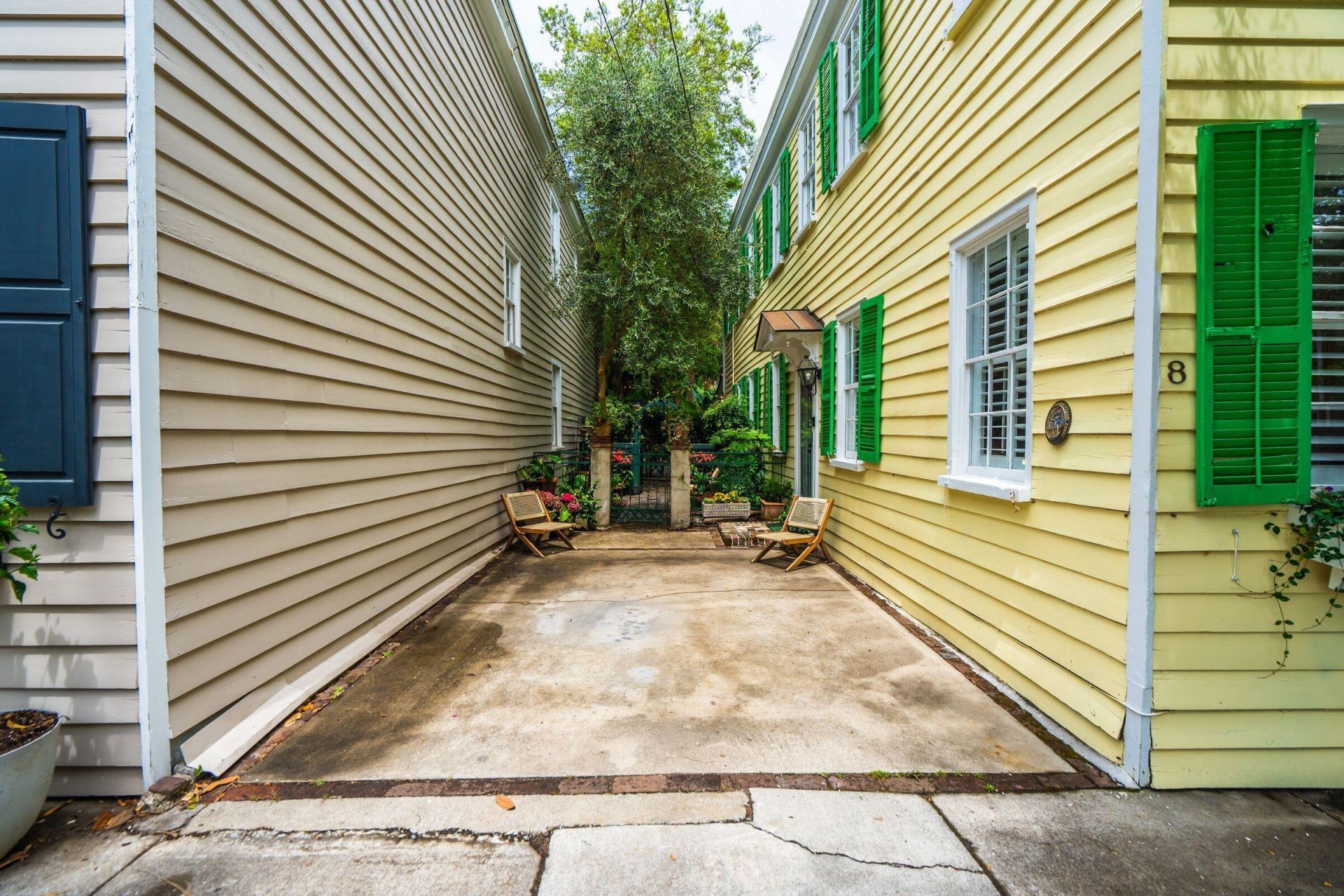 8 Trumbo Street Photo 12