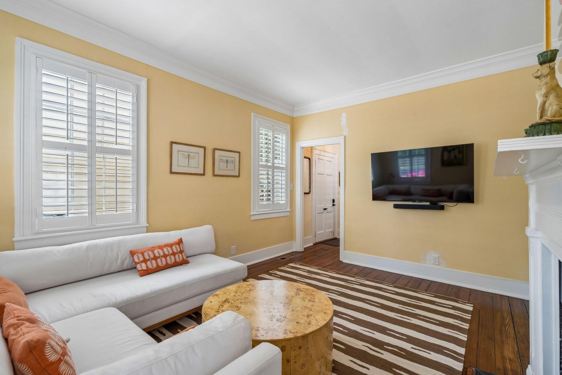 8 Trumbo Street Photo 24