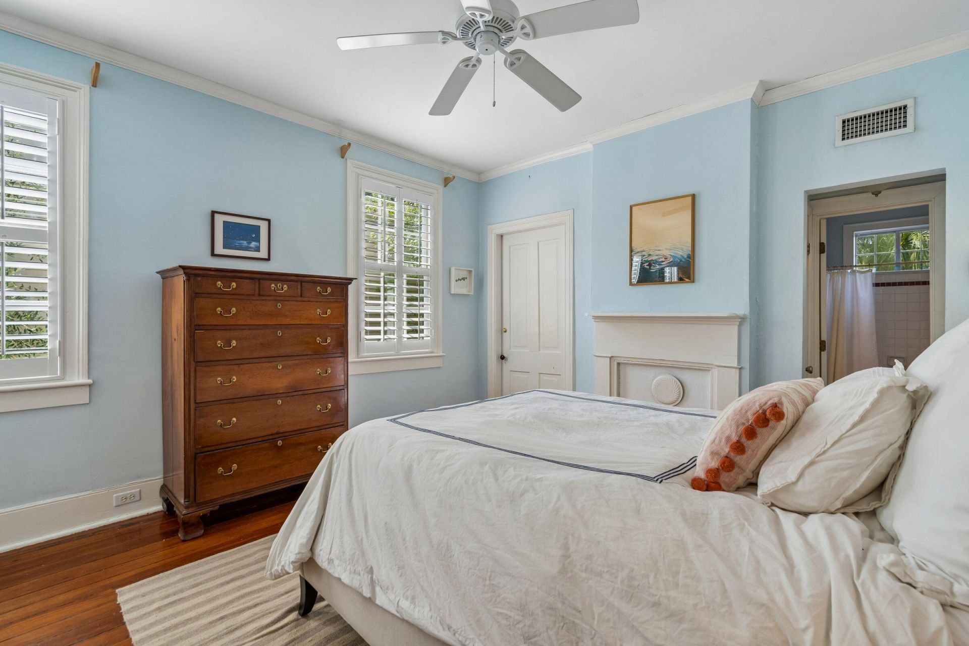 8 Trumbo Street Photo 46
