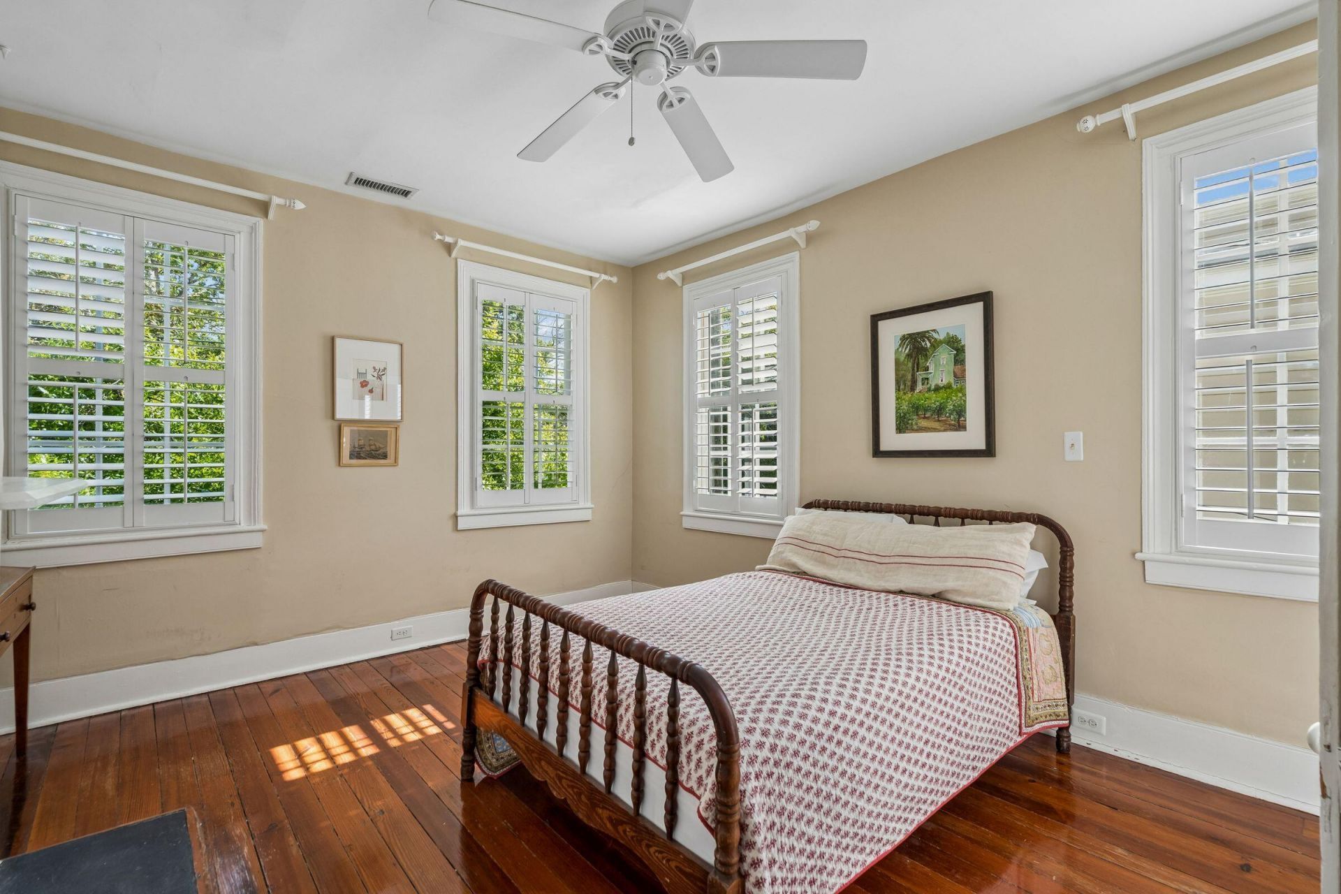 8 Trumbo Street Photo 56