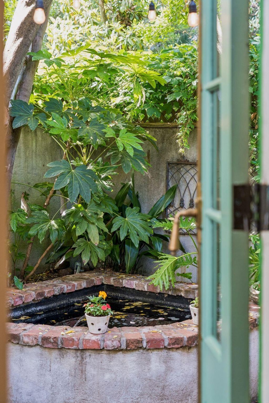 8 Trumbo Street Photo 60