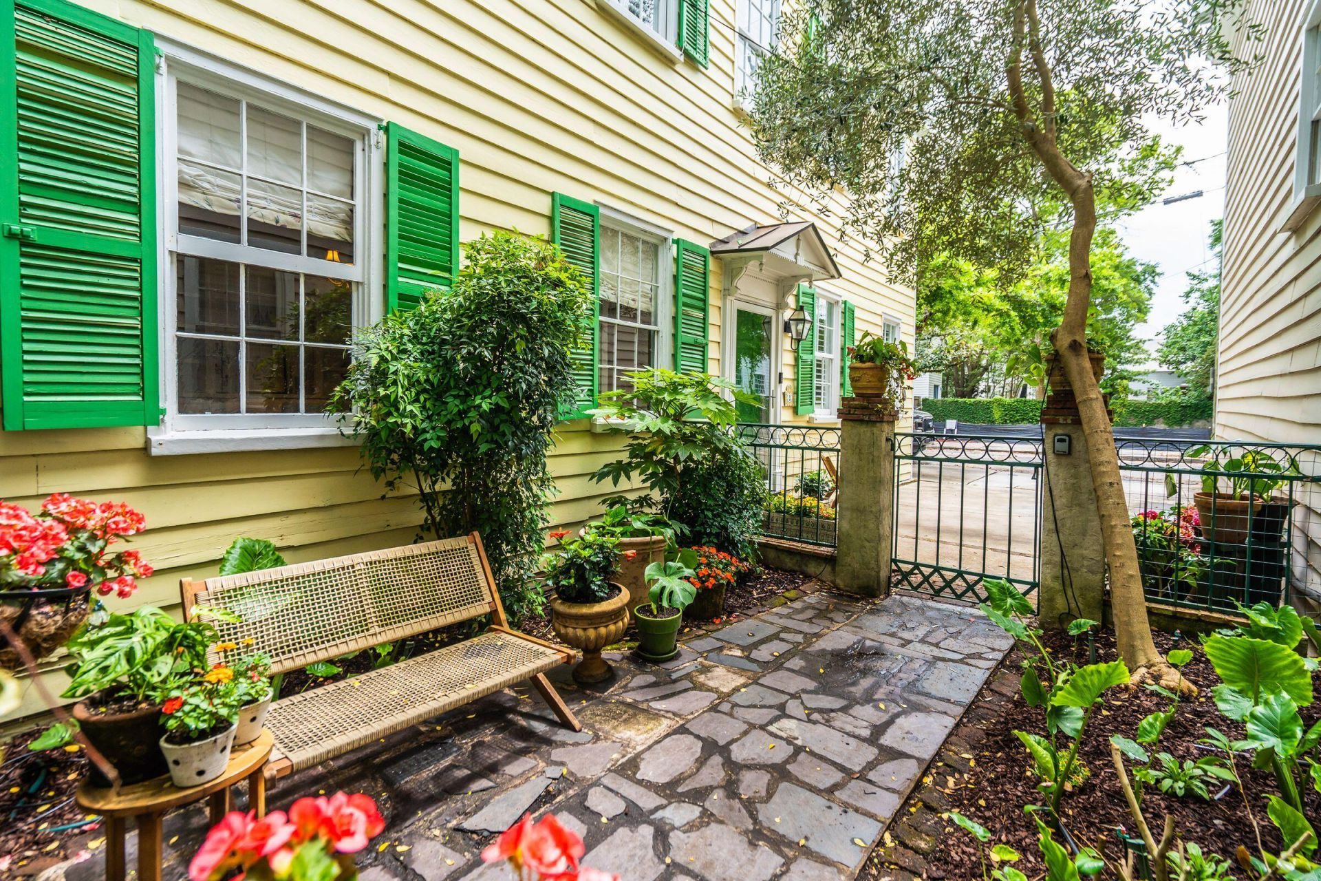 8 Trumbo Street Photo 70