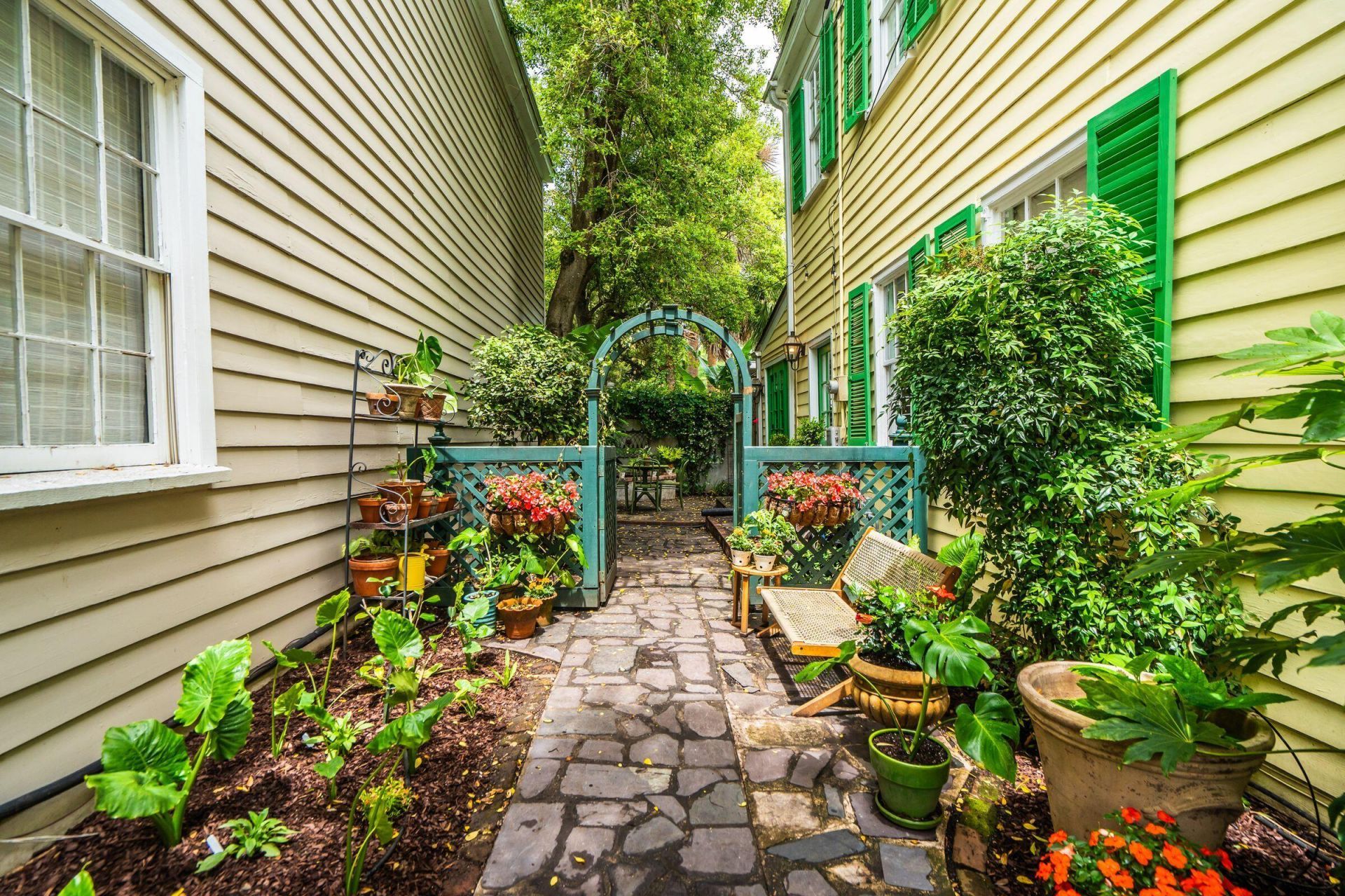 8 Trumbo Street Photo 74