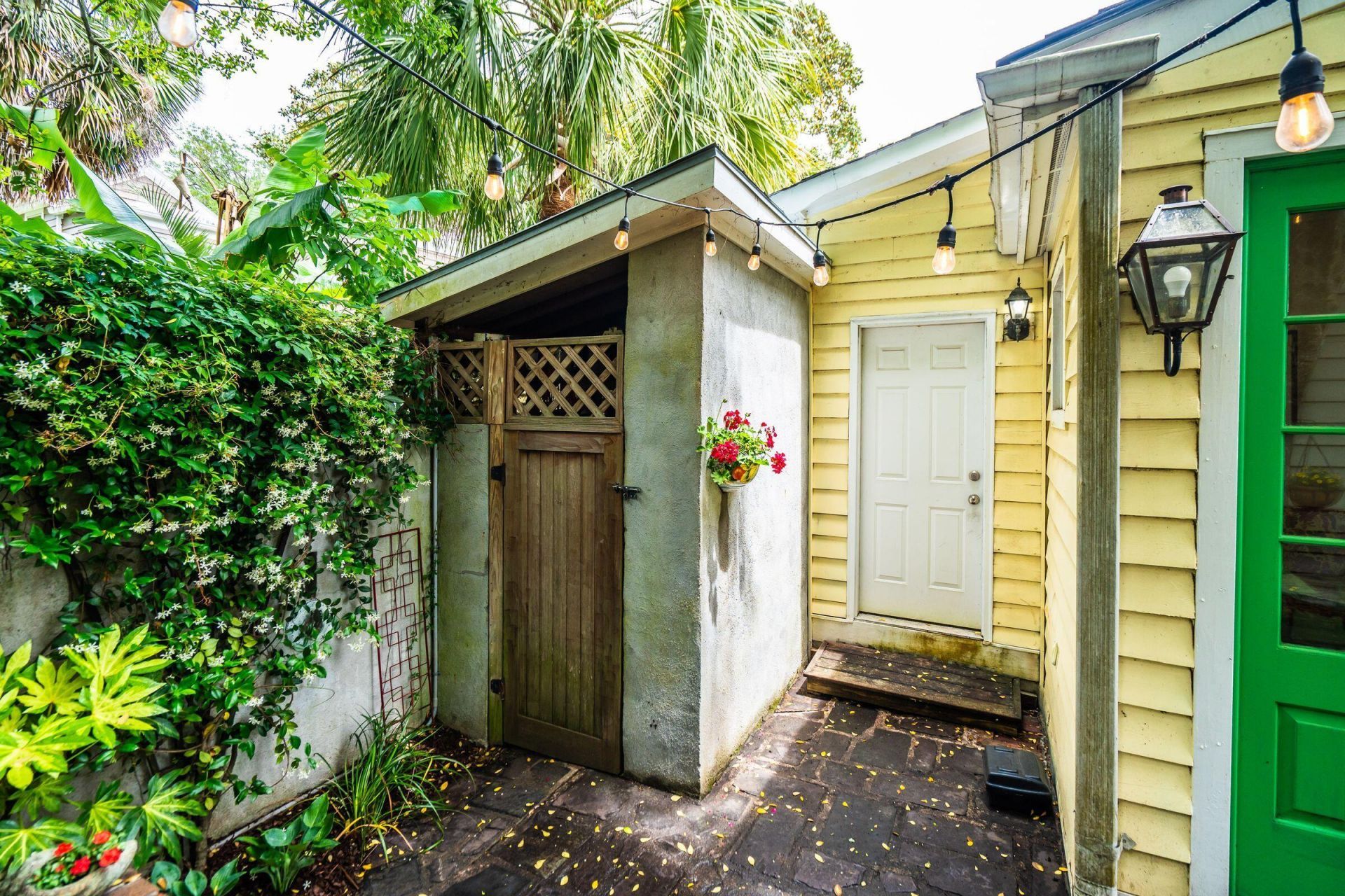 8 Trumbo Street Photo 80