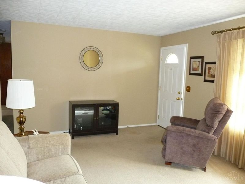 1051 Wilderness Trail, Delhi Twp, OH 45238 Photo 2