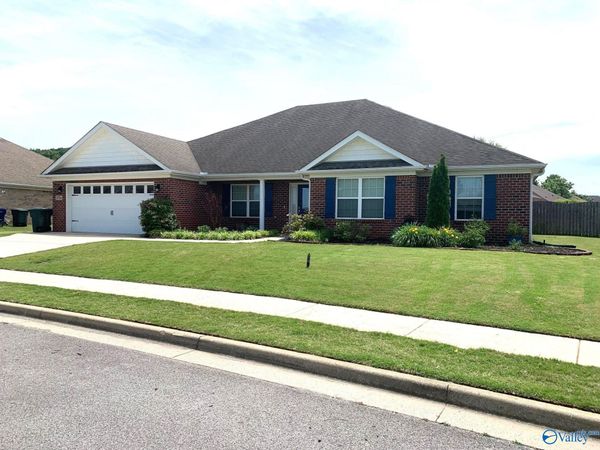 2756 Slate Drive, Huntsville, AL 35803