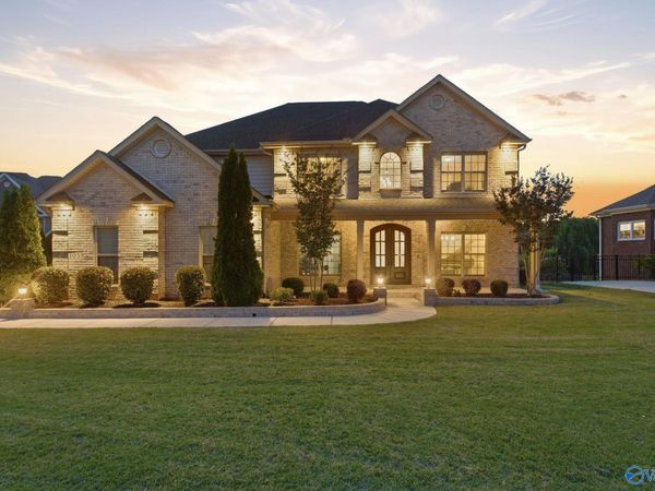 105 Springhaven Drive NW, Madison, AL 35757