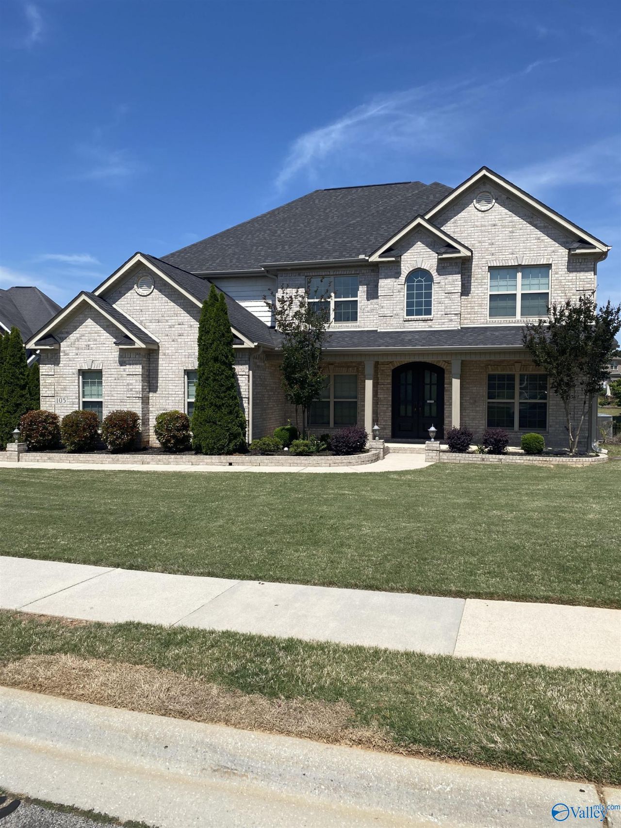 105 Springhaven Drive Nw, Madison, AL 35757 Main Photo
