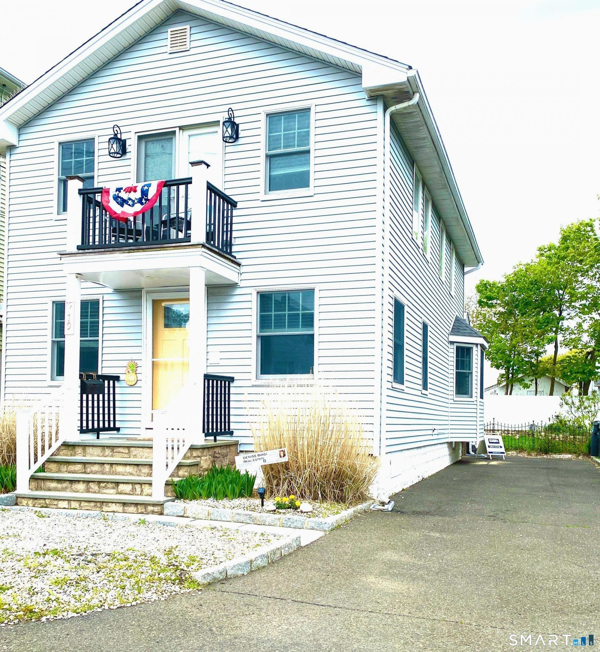 19 Elaine, Milford, CT 06460 Main Photo