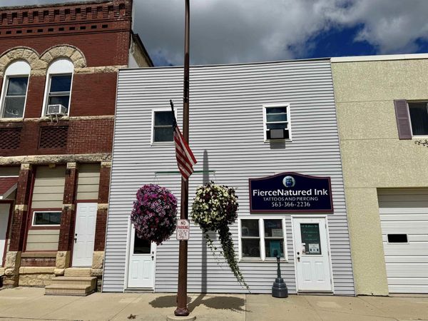 109 E Main Street, Calmar, IA 52132