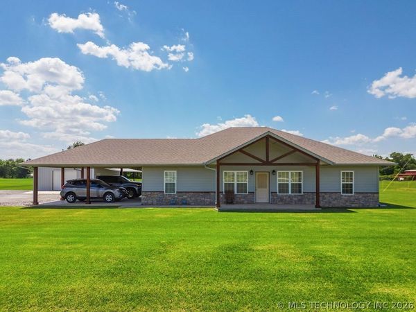 5125 S Holley Road , Atoka, OK 74525