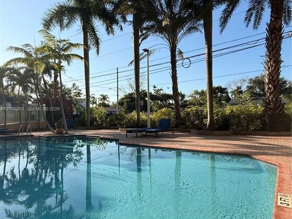 3500 Coral Way , Unit 1011, Miami, FL 33145