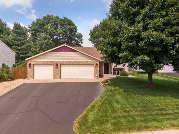 9021 Jareau Avenue S, Cottage Grove, MN 55016
