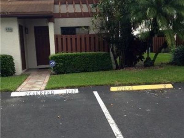 4716 NW 82nd Avenue, Lauderhill, FL 33351