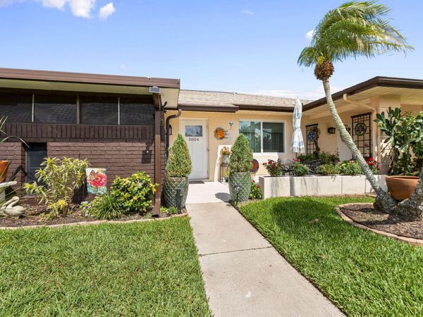 5804 Summerfield Court, Unit 47, Fort Pierce, FL 34982