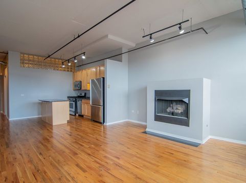 Main Photo
