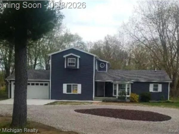 22349 Middlebelt Road, Huron Twp, MI 48164