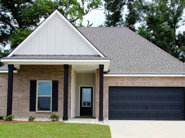 7349 Brook Hollow Drive, Zachary, LA 70791