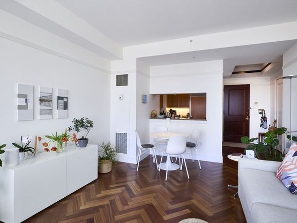 2 Avery, Unit 22A, Boston, MA 02111