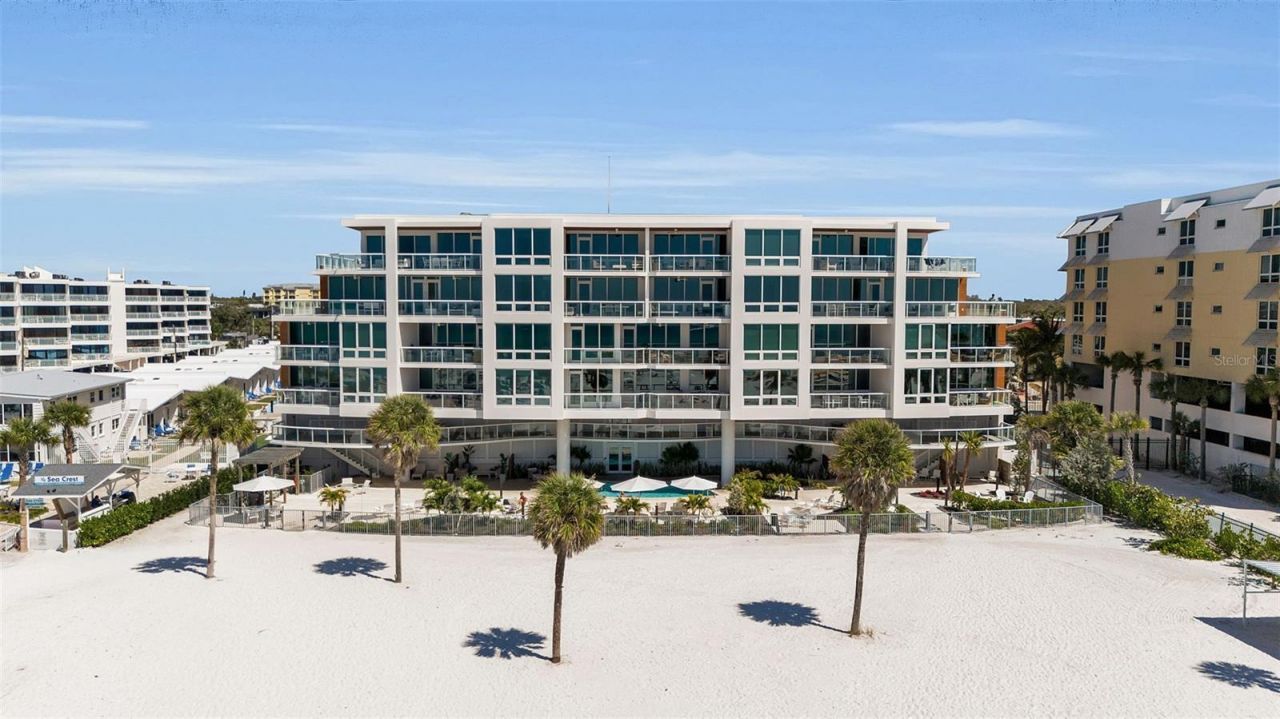 1035 Seaside Drive, Unit 308, Sarasota, FL 34242 Photo